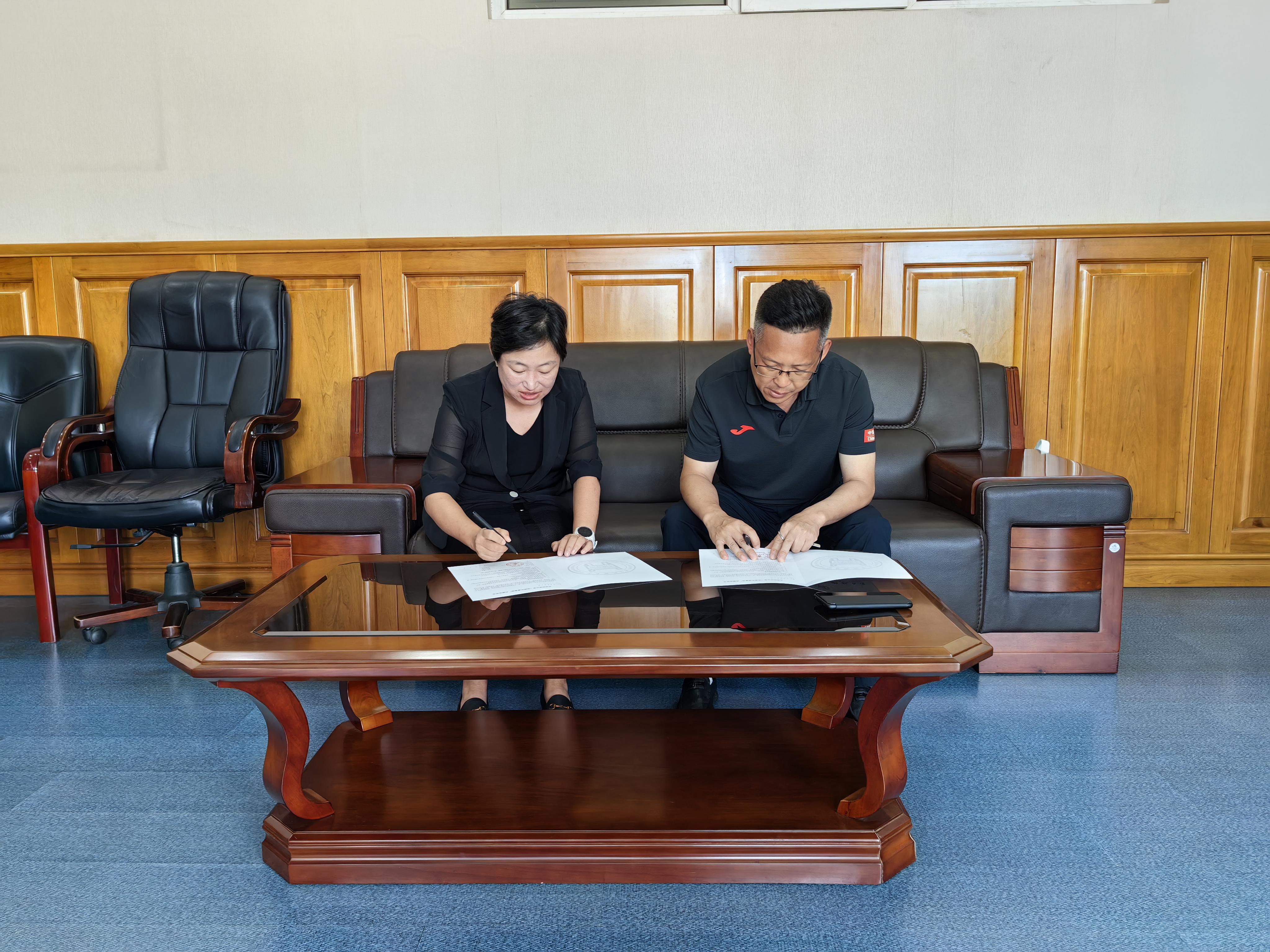 0cd1db1660246bc3181e5e86cabe06c4.jpg 0cd1db1660246bc3181e5e86cabe06c4.jpg