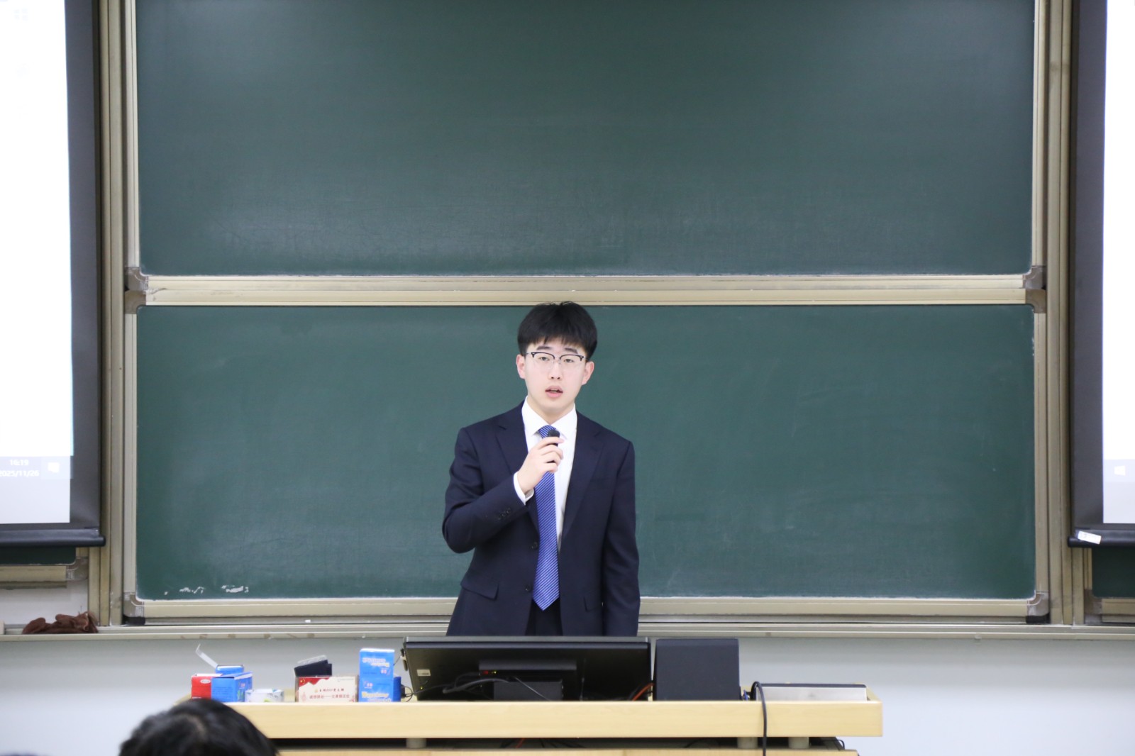 1764292900656747.jpg 1764292900656747.jpg